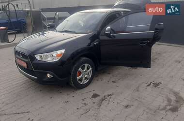 Внедорожник / Кроссовер Mitsubishi ASX 2011 в 