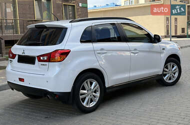 Внедорожник / Кроссовер Mitsubishi ASX 2013 в 
