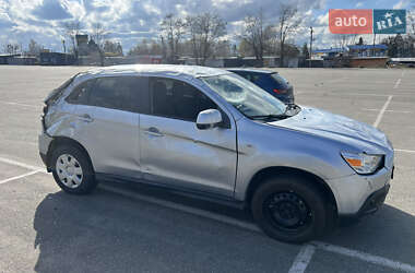 Внедорожник / Кроссовер Mitsubishi ASX 2011 в 