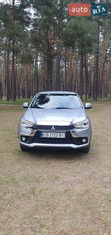 Позашляховик / Кросовер Mitsubishi ASX 2017 в Чернігові