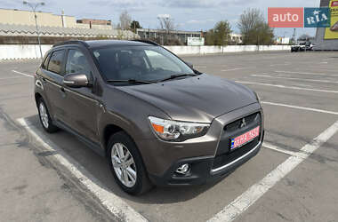 Позашляховик / Кросовер Mitsubishi ASX 2011 в 