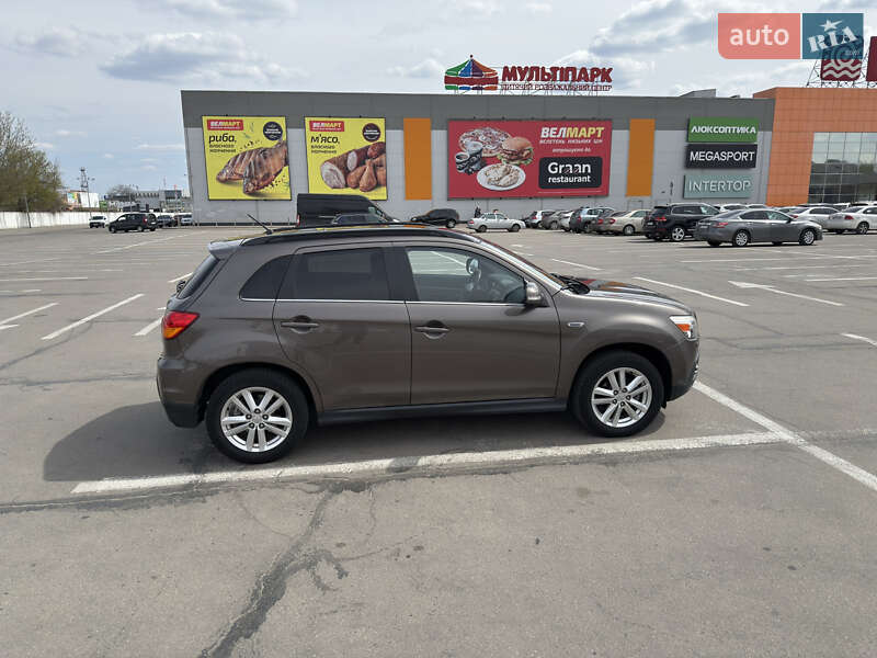 Внедорожник / Кроссовер Mitsubishi ASX 2011 в Полтаве