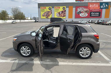 Позашляховик / Кросовер Mitsubishi ASX 2011 в 