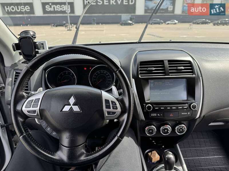 Внедорожник / Кроссовер Mitsubishi ASX 2012 в Киеве