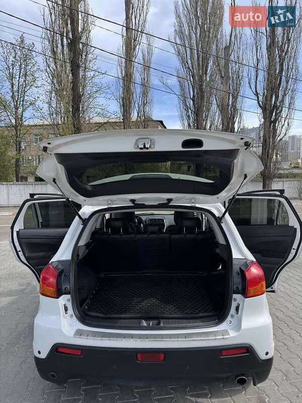 Внедорожник / Кроссовер Mitsubishi ASX 2012 в Киеве