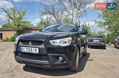 Внедорожник / Кроссовер Mitsubishi ASX 2010 в 