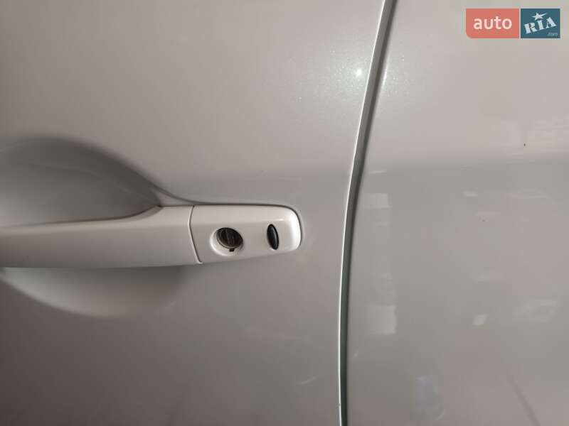 Внедорожник / Кроссовер Mitsubishi ASX 2013 в Ромнах