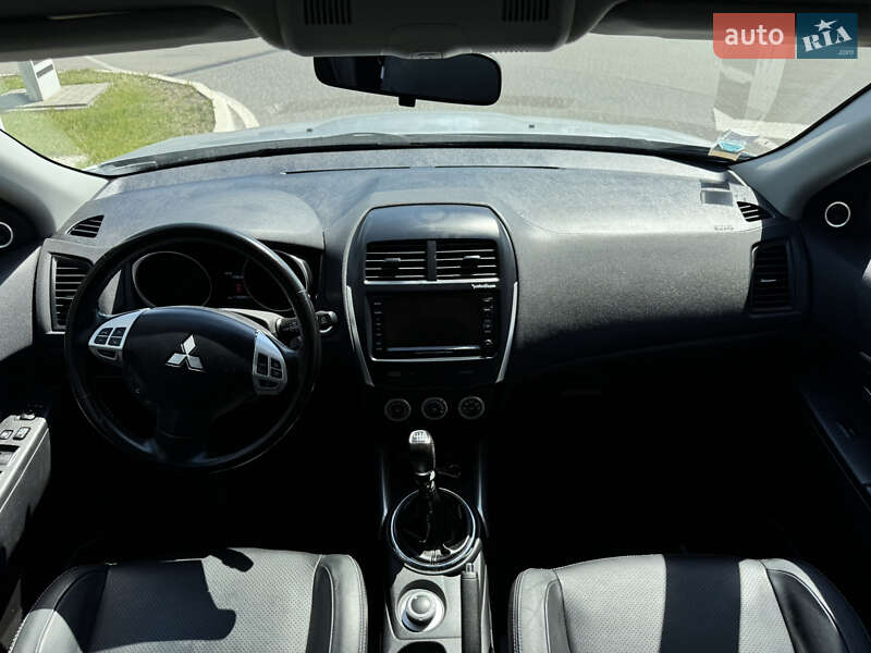 Внедорожник / Кроссовер Mitsubishi ASX 2010 в Днепре