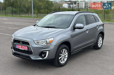 Позашляховик / Кросовер Mitsubishi ASX 2015 в Рівному
