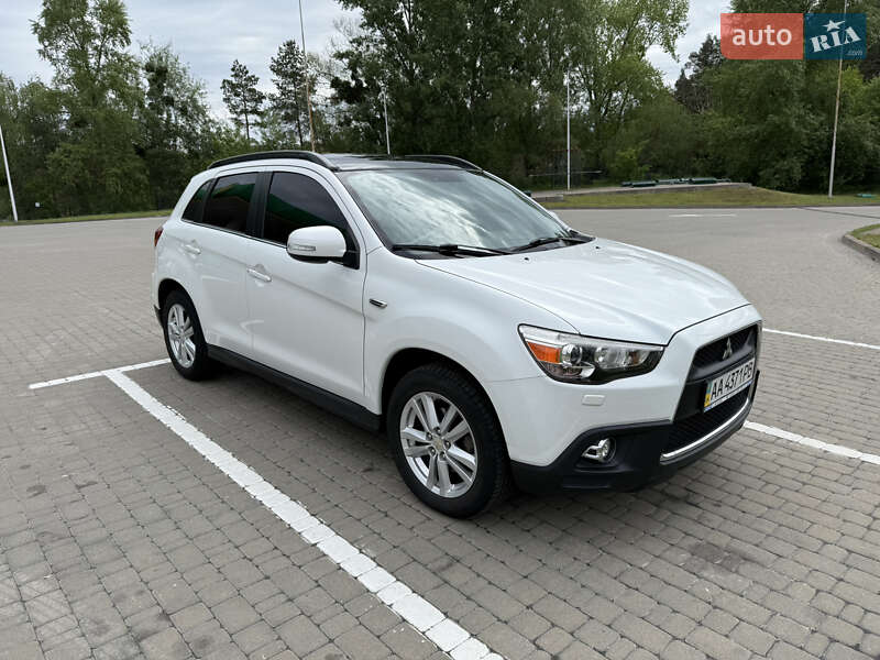 Внедорожник / Кроссовер Mitsubishi ASX 2012 в Киеве