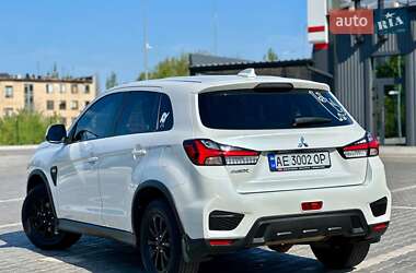 Внедорожник / Кроссовер Mitsubishi ASX 2021 в 