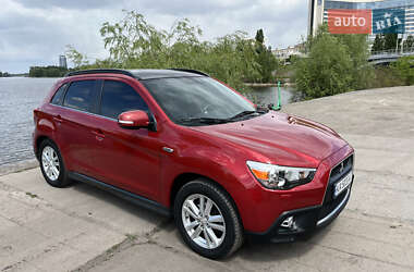 Внедорожник / Кроссовер Mitsubishi ASX 2011 в 