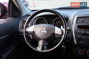 Внедорожник / Кроссовер Mitsubishi ASX 2011 в 