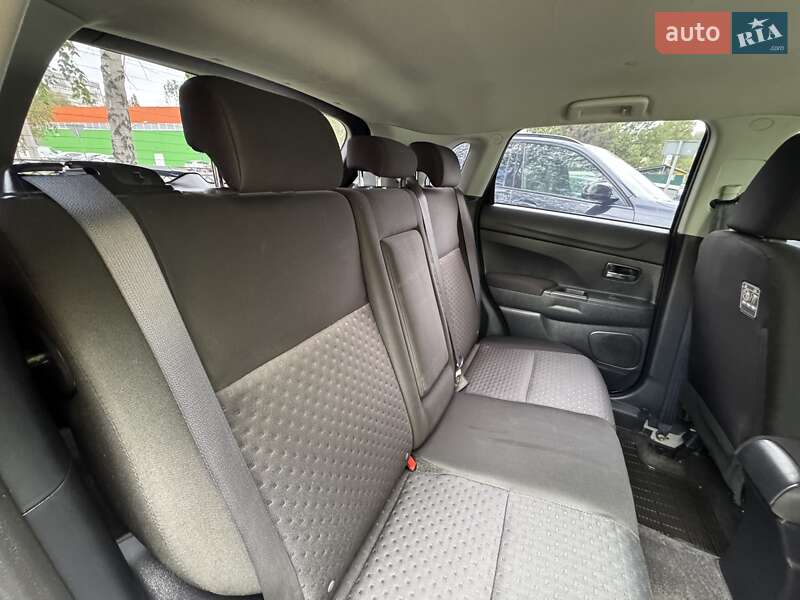 Внедорожник / Кроссовер Mitsubishi ASX 2012 в Ровно