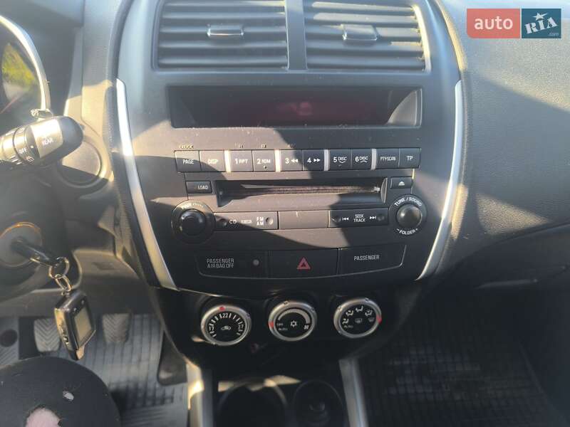 Позашляховик / Кросовер Mitsubishi ASX 2011 в Івано-Франківську