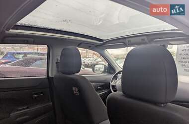 Внедорожник / Кроссовер Mitsubishi ASX 2013 в 