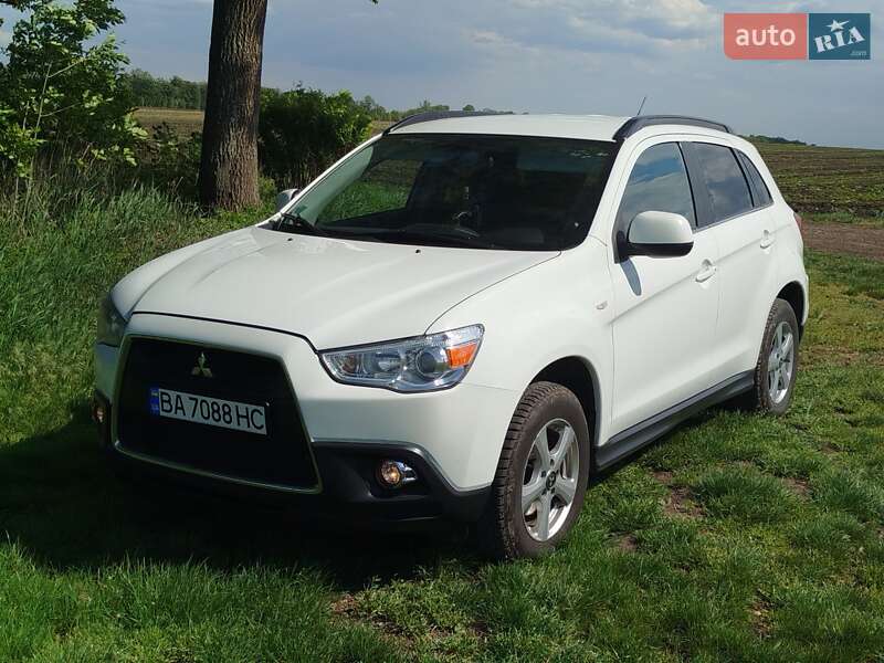 Внедорожник / Кроссовер Mitsubishi ASX 2011 в Гайвороне