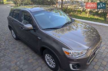 Внедорожник / Кроссовер Mitsubishi ASX 2016 в 