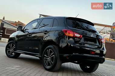 Внедорожник / Кроссовер Mitsubishi ASX 2014 в 