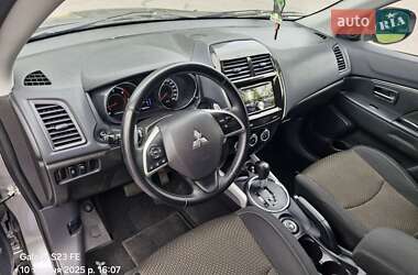Внедорожник / Кроссовер Mitsubishi ASX 2014 в 