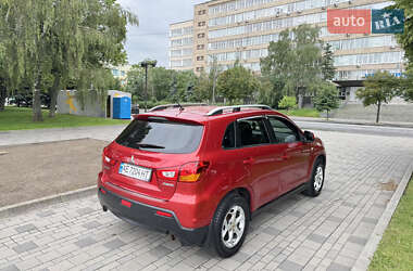 Внедорожник / Кроссовер Mitsubishi ASX 2011 в 
