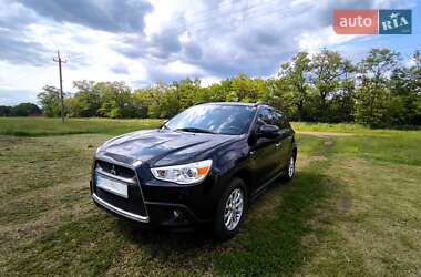 Внедорожник / Кроссовер Mitsubishi ASX 2011 в 