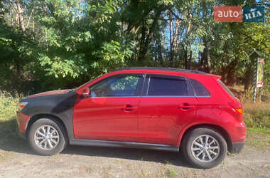 Внедорожник / Кроссовер Mitsubishi ASX 2011 в 