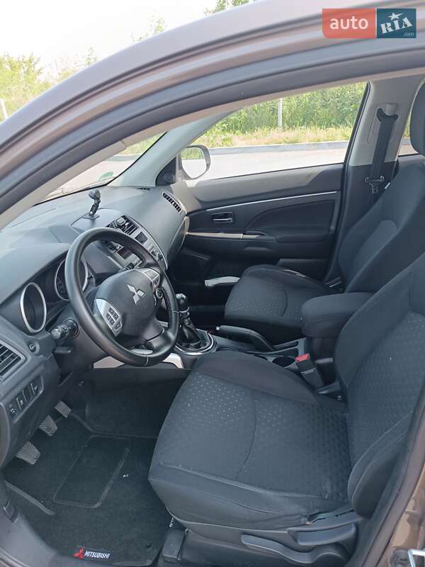 Внедорожник / Кроссовер Mitsubishi ASX 2010 в Виннице