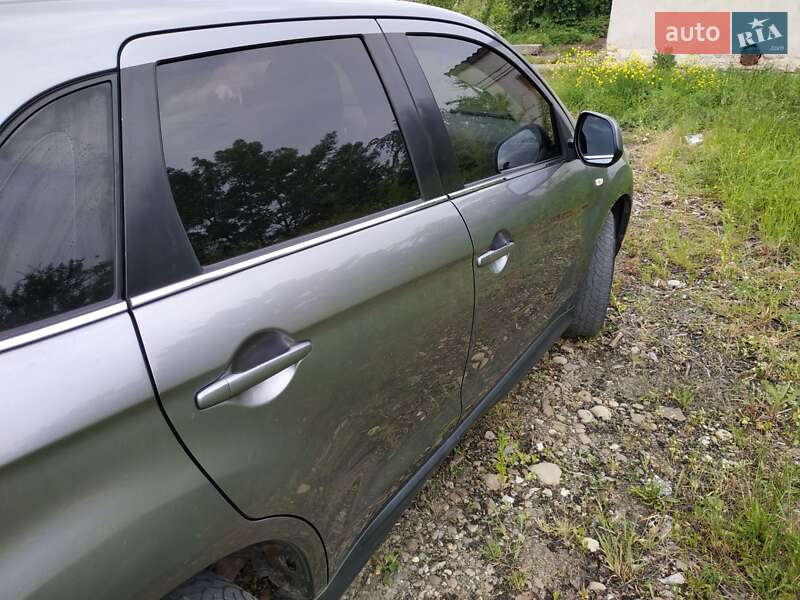Позашляховик / Кросовер Mitsubishi ASX 2011 в Івано-Франківську