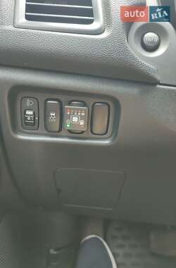 Внедорожник / Кроссовер Mitsubishi ASX 2010 в Пятихатках