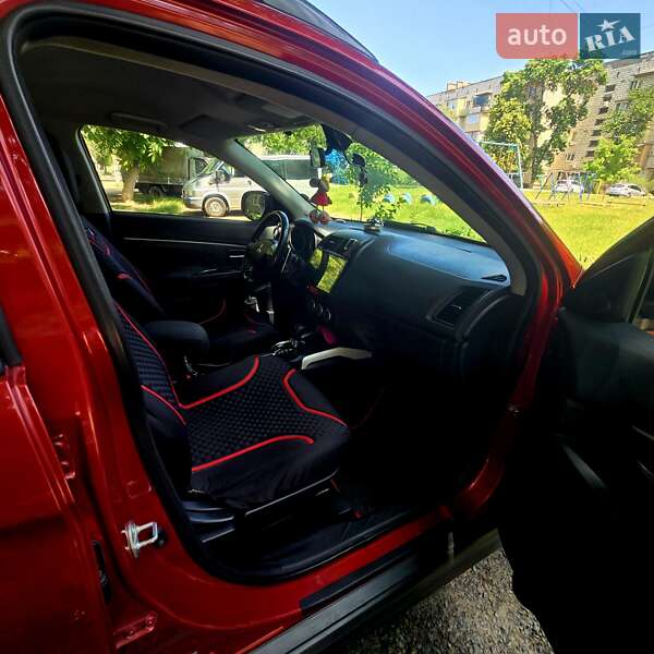 Внедорожник / Кроссовер Mitsubishi ASX 2011 в Измаиле