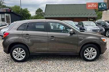 Внедорожник / Кроссовер Mitsubishi ASX 2014 в 