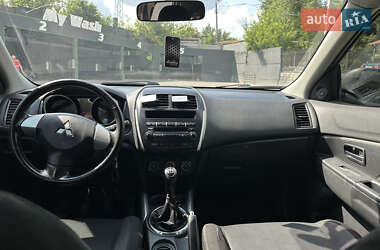 Внедорожник / Кроссовер Mitsubishi ASX 2011 в 