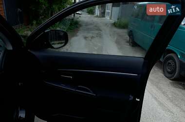 Внедорожник / Кроссовер Mitsubishi ASX 2011 в 