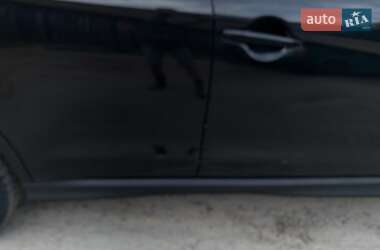 Внедорожник / Кроссовер Mitsubishi ASX 2011 в 