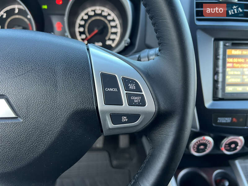 Позашляховик / Кросовер Mitsubishi ASX 2011 в Ковелі