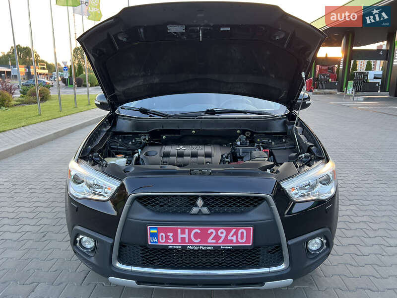 Позашляховик / Кросовер Mitsubishi ASX 2011 в Ковелі