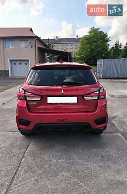 Внедорожник / Кроссовер Mitsubishi ASX 2019 в 