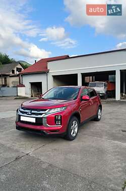 Внедорожник / Кроссовер Mitsubishi ASX 2019 в 