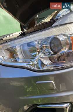 Внедорожник / Кроссовер Mitsubishi ASX 2013 в 