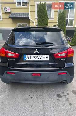 Внедорожник / Кроссовер Mitsubishi ASX 2010 в 