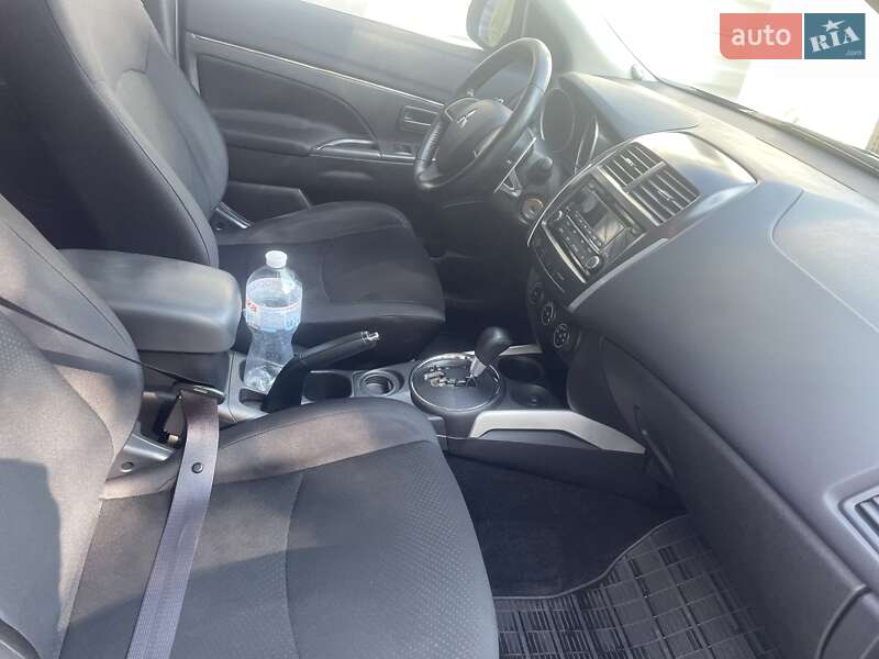 Внедорожник / Кроссовер Mitsubishi ASX 2013 в Днепре