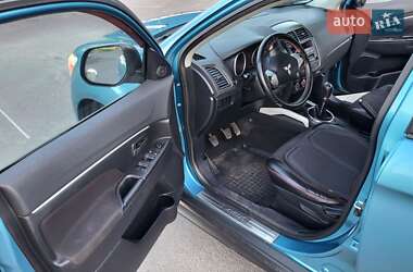 Внедорожник / Кроссовер Mitsubishi ASX 2011 в 