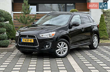 Внедорожник / Кроссовер Mitsubishi ASX 2014 в 