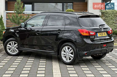 Внедорожник / Кроссовер Mitsubishi ASX 2014 в 