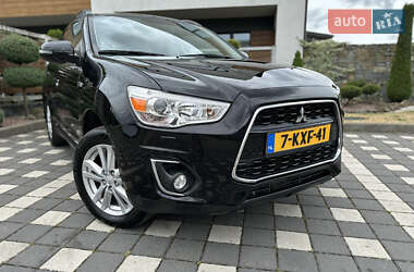 Внедорожник / Кроссовер Mitsubishi ASX 2014 в 