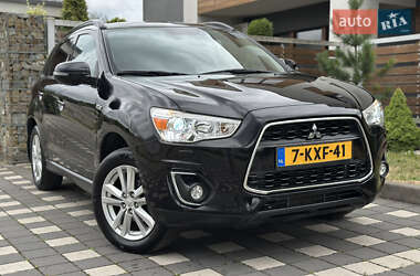 Внедорожник / Кроссовер Mitsubishi ASX 2014 в 