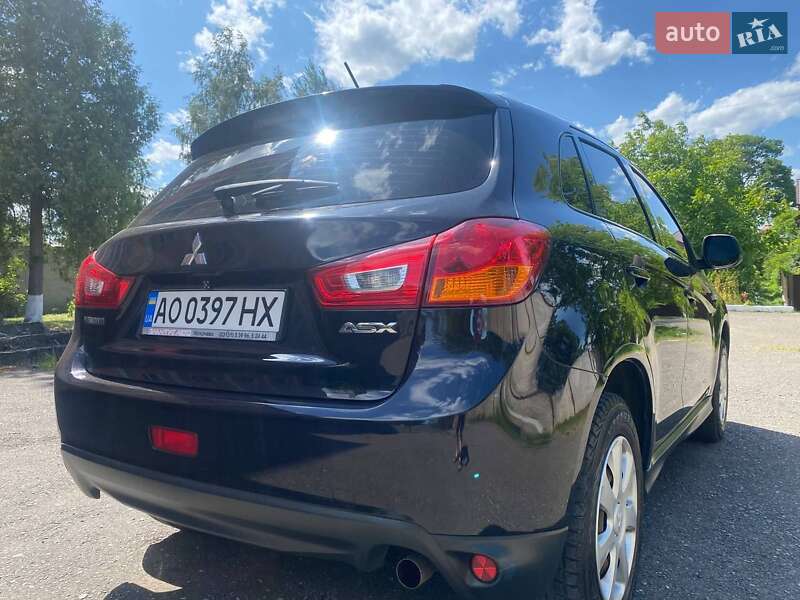 Позашляховик / Кросовер Mitsubishi ASX 2014 в Львові