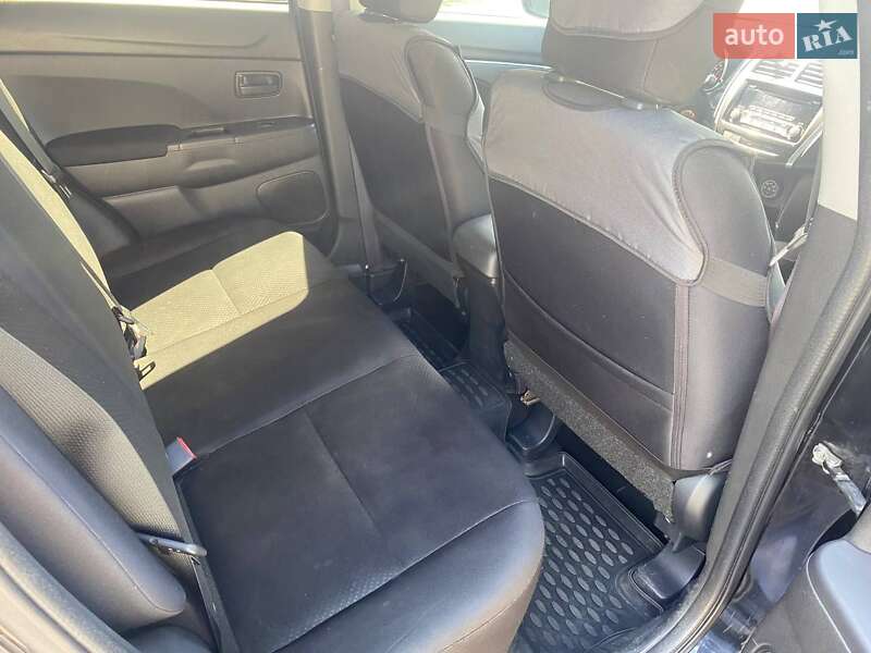 Позашляховик / Кросовер Mitsubishi ASX 2014 в Львові