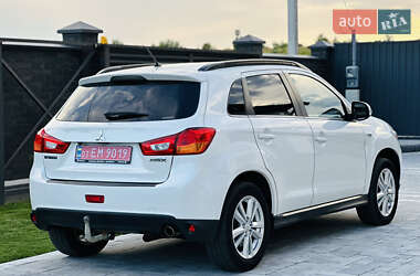 Внедорожник / Кроссовер Mitsubishi ASX 2014 в 